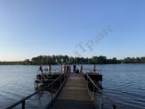 площадка для мероприятий на природе у воды